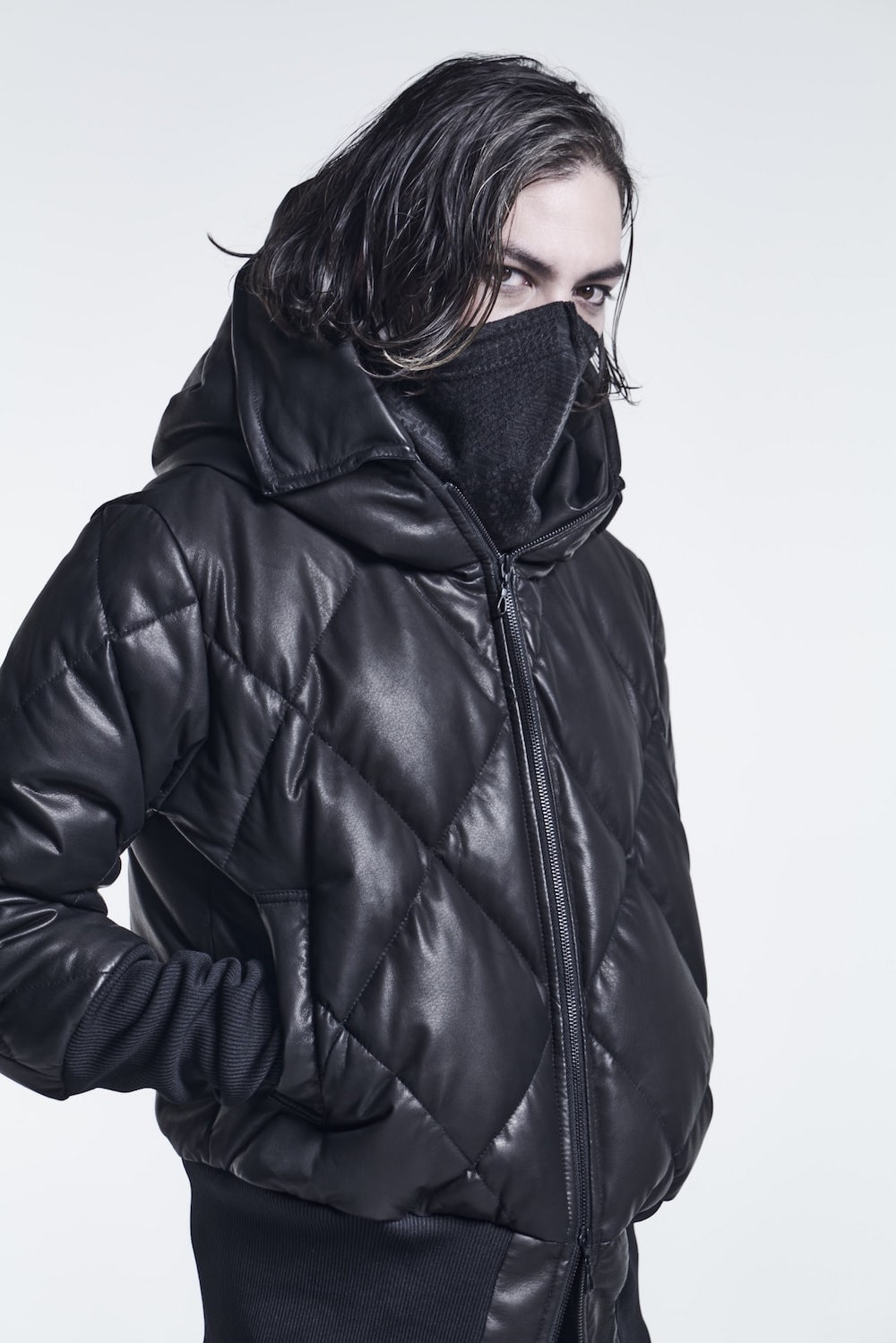 ロングリブ フーディーダウン