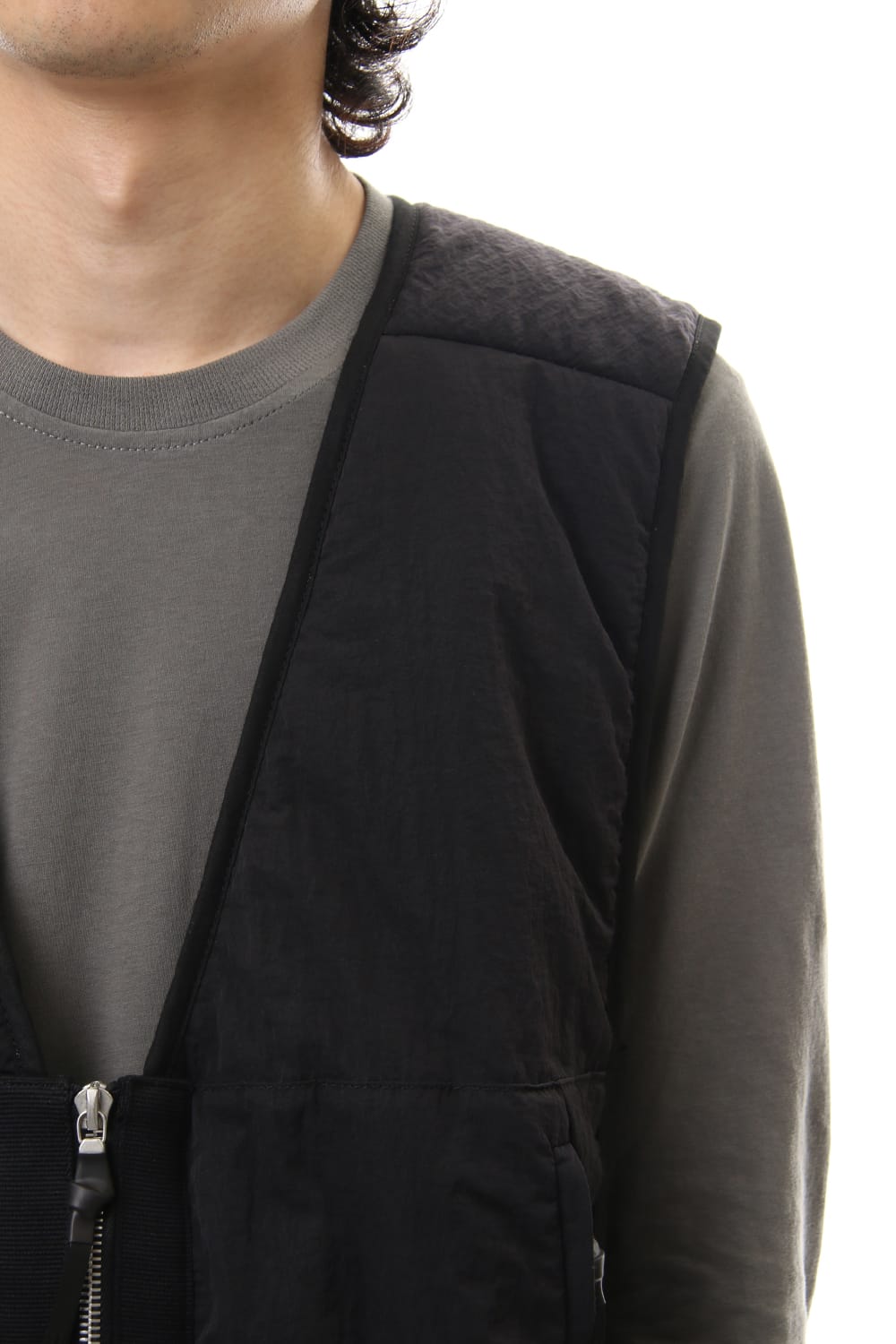 Zipped Vest