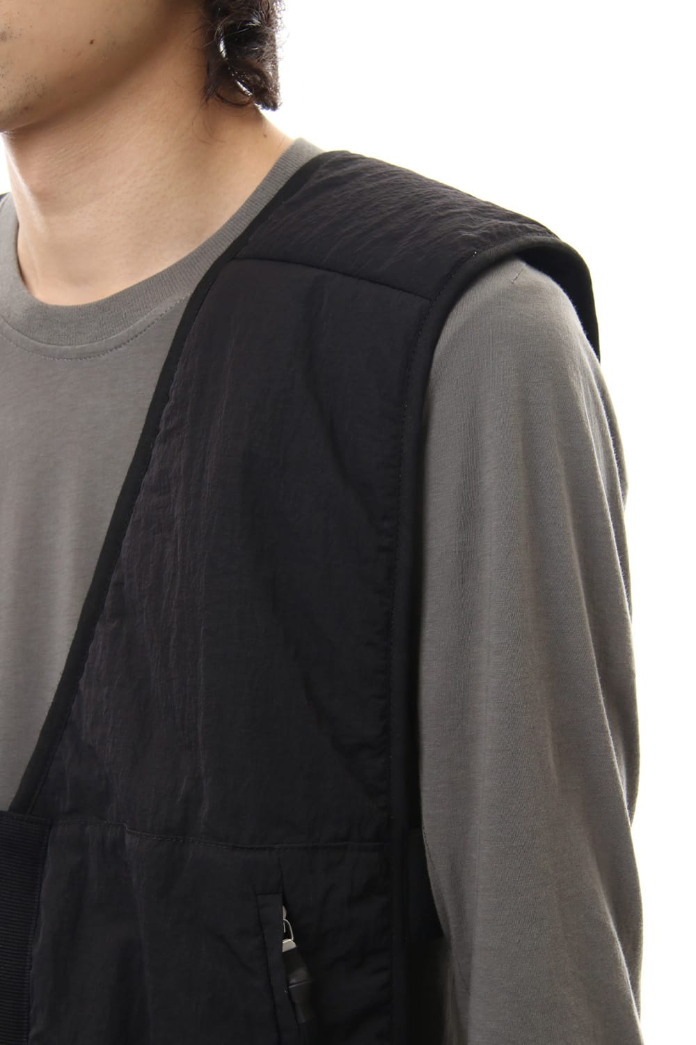 Zipped Vest