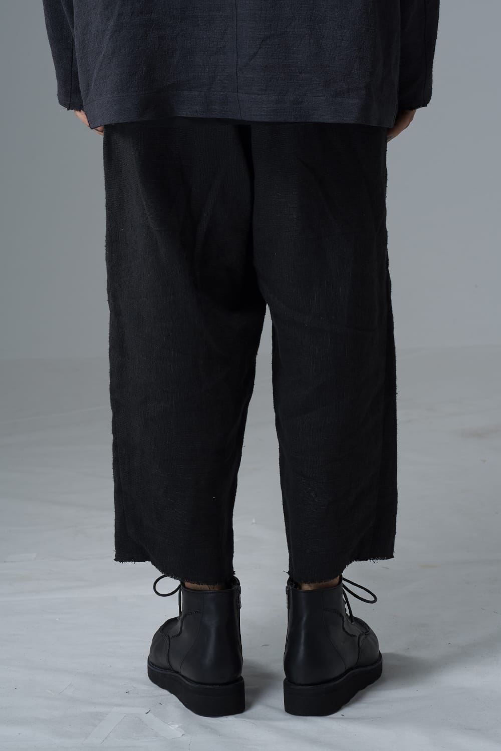 Baggy cropped pants silk linen crazy check  Black