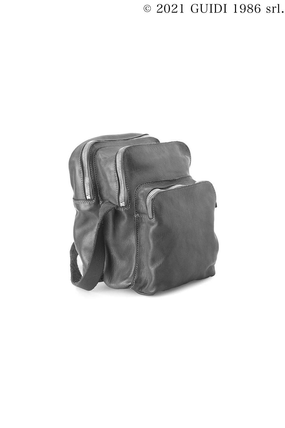 BR0 - Medium Leather Multi-Pocket Camera Bag