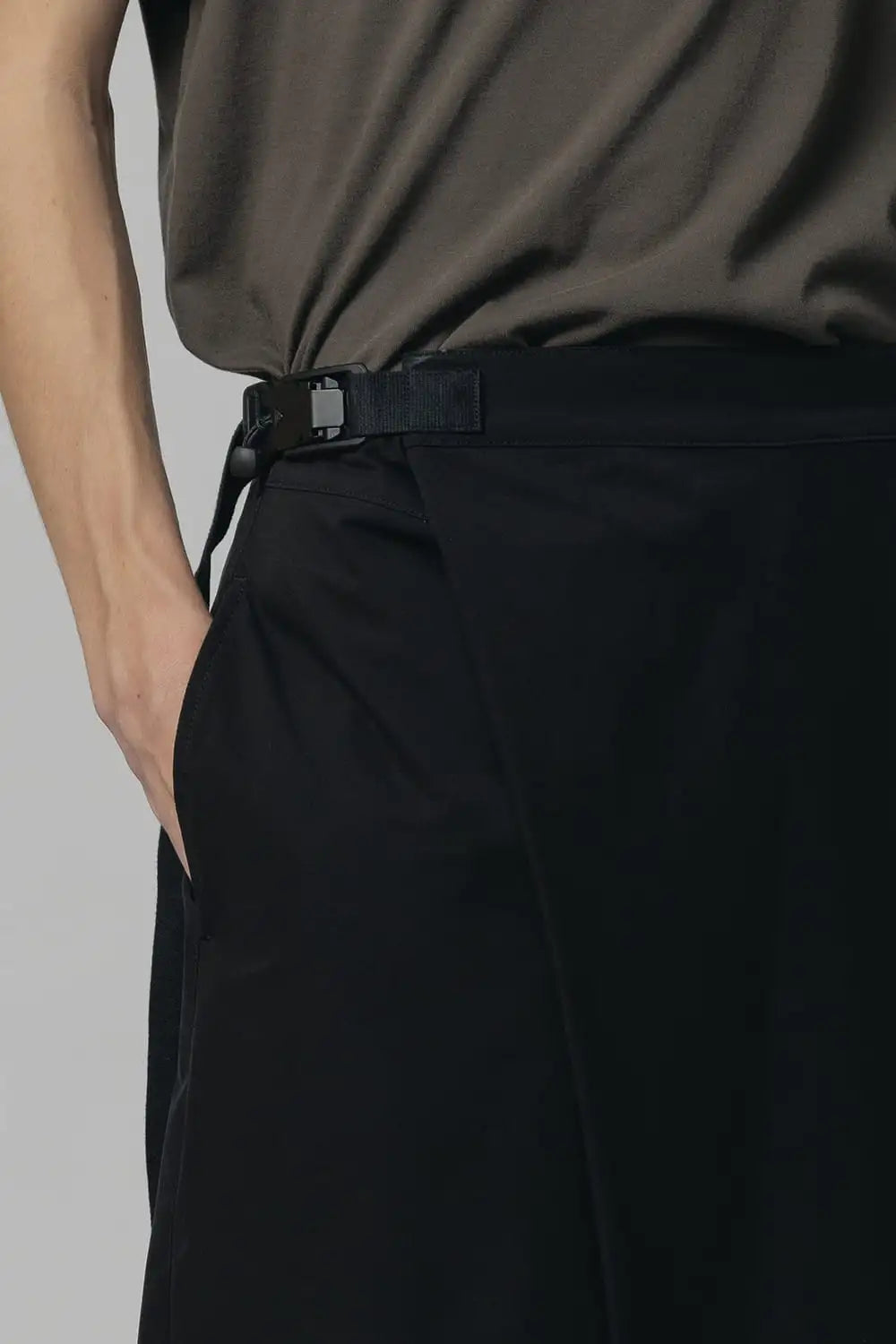 Water-Repellent Wrapped Pants