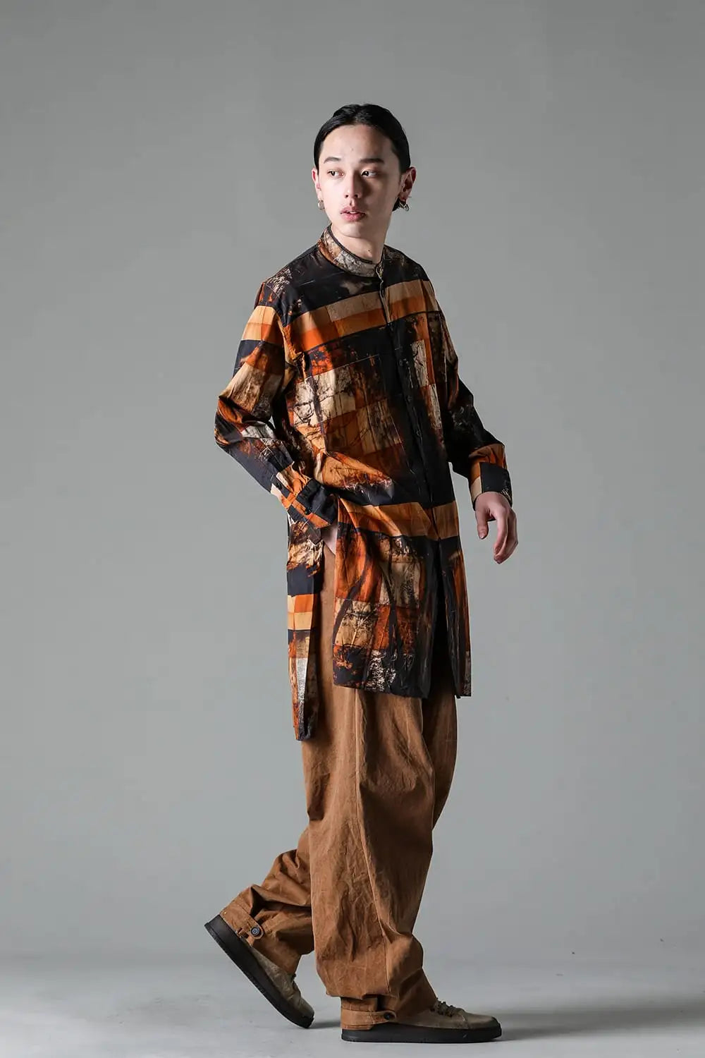 Side Tucked Wide Straight Trousers Kakishibu Brown