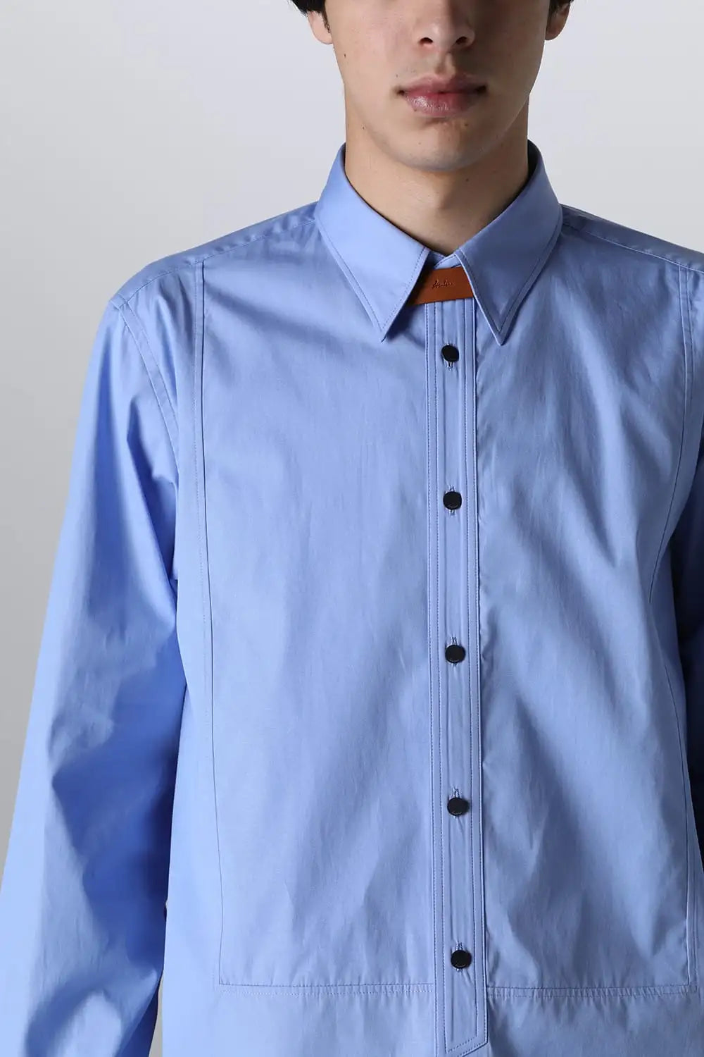 フロントパネルシャツウィズレザータブ Sax