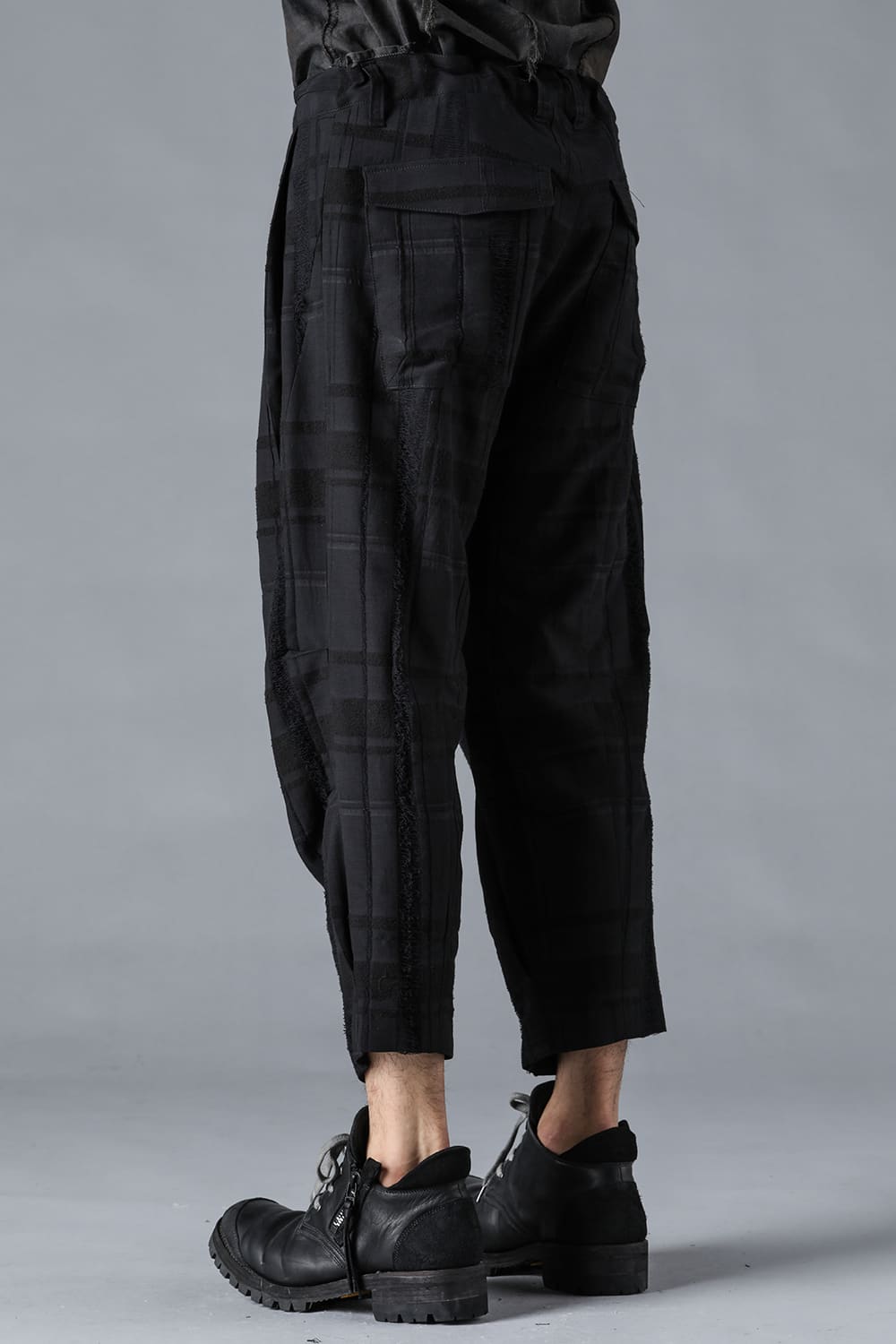 Check Jacquard Wide Cropped Pants