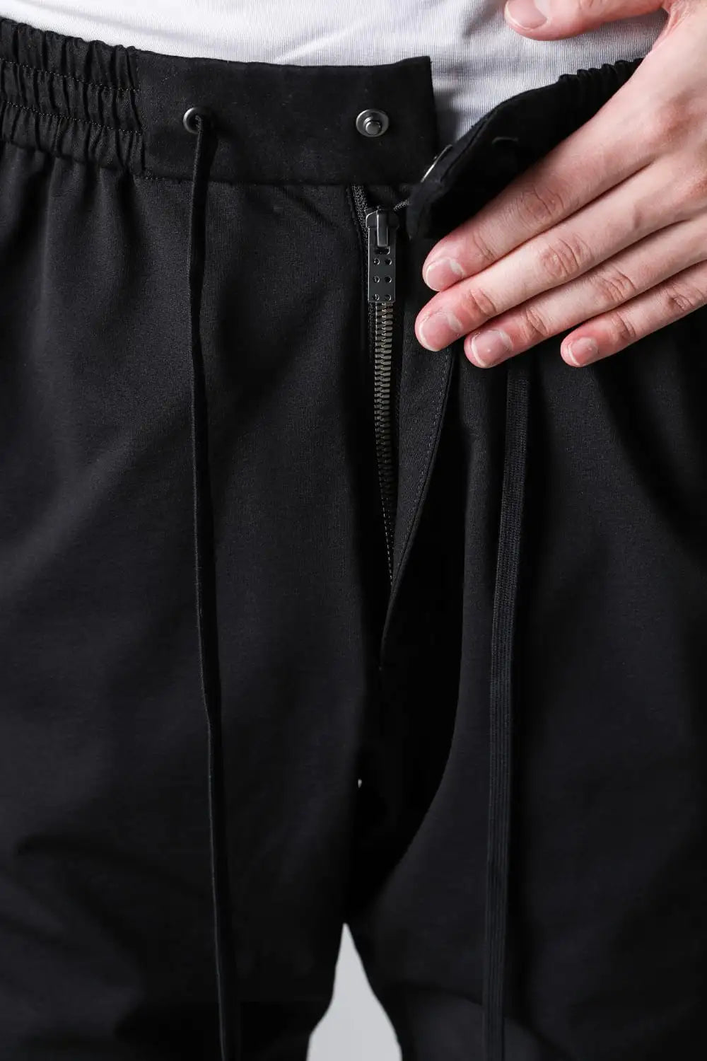 Jogger pants water repellent polyester