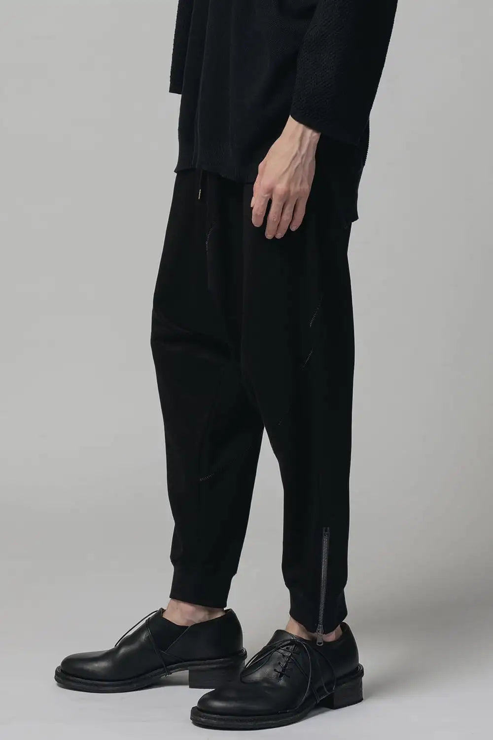 Sweat Drop-Crotch Pants  Black