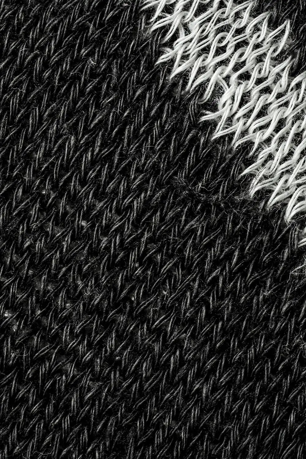 KNITTED CREW NECK Hemp yarn 7gg DK GREY