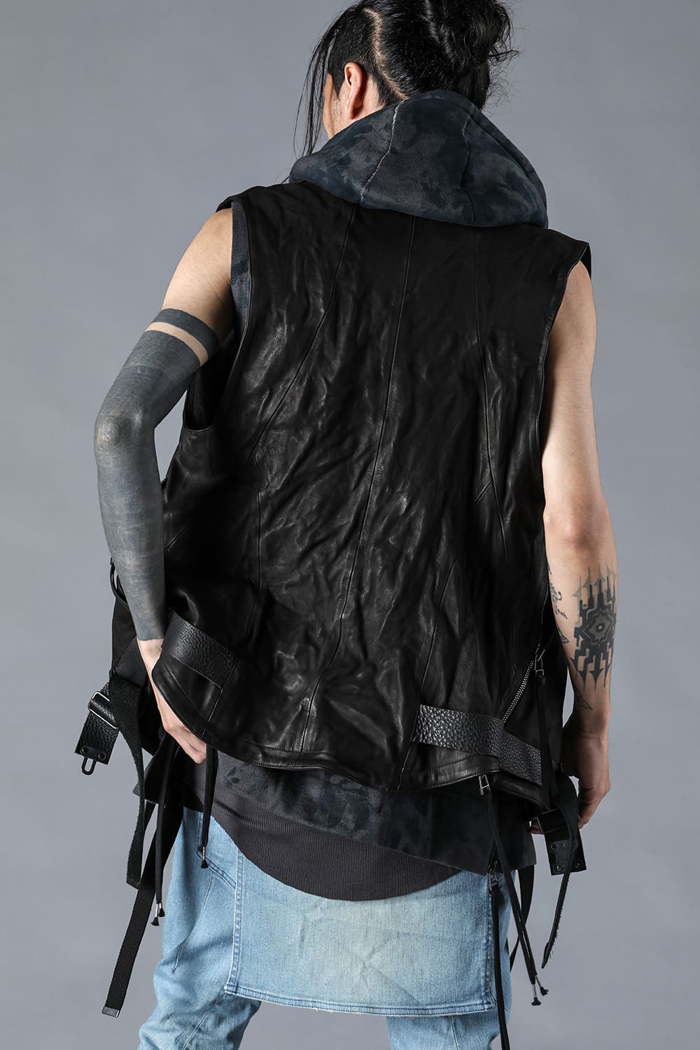 ジャパンカーフレザーライダースベスト