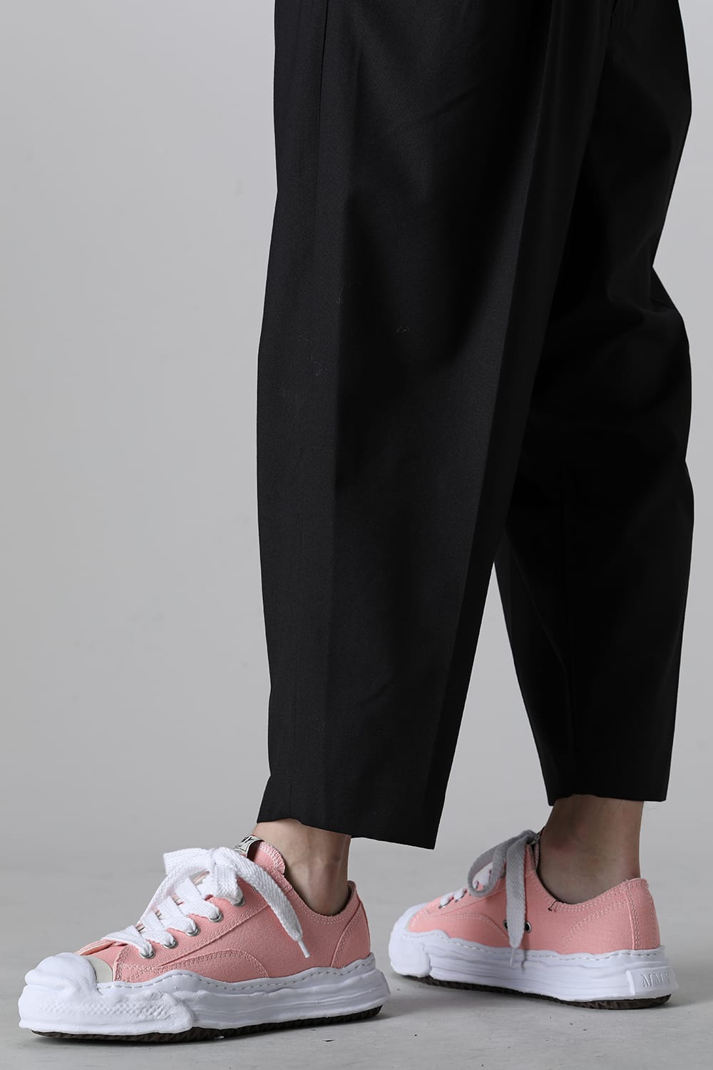 HANK Original sole Toe cap sneaker LOW canvas Pink