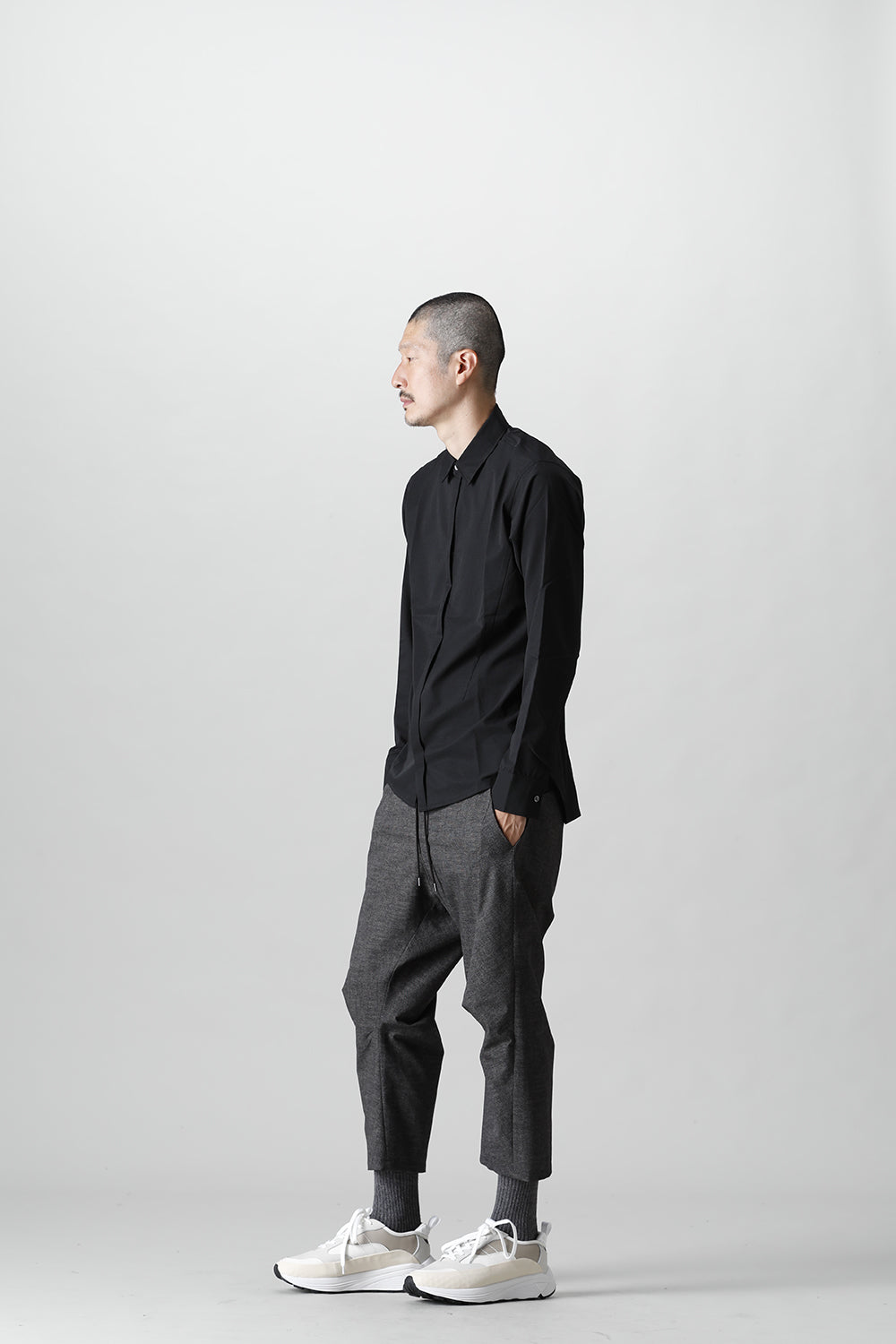 Urbane L/S Shirt Black