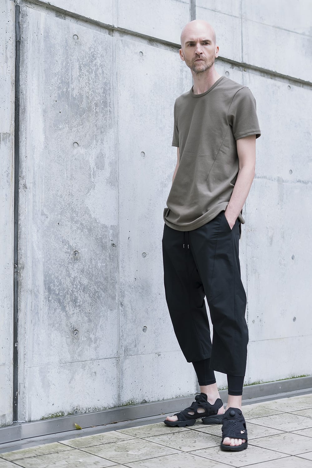 CREW NECK SIDEVENT S/S - Khaki - CM-1802