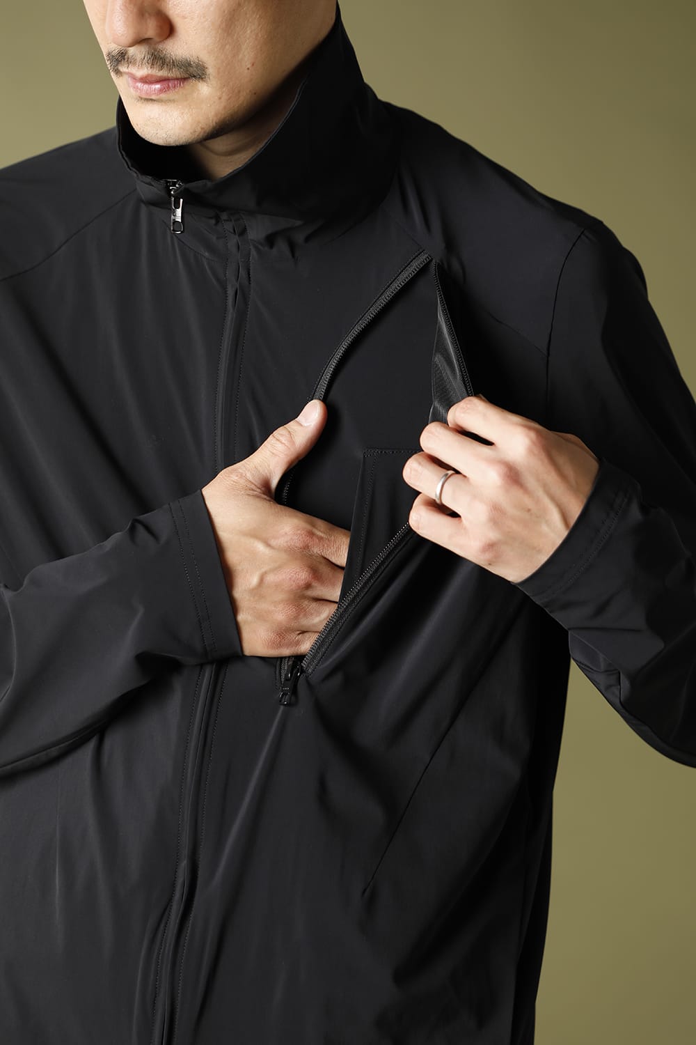 Survival Track Jacket Black