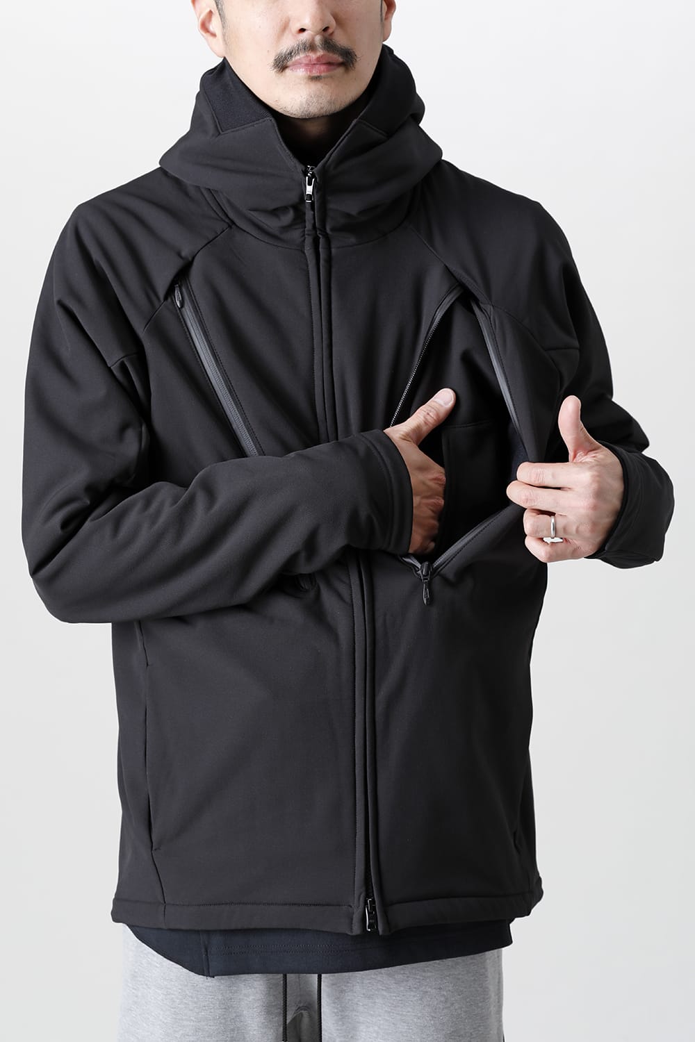 Vacuum Neck Soft Shell Parka Black