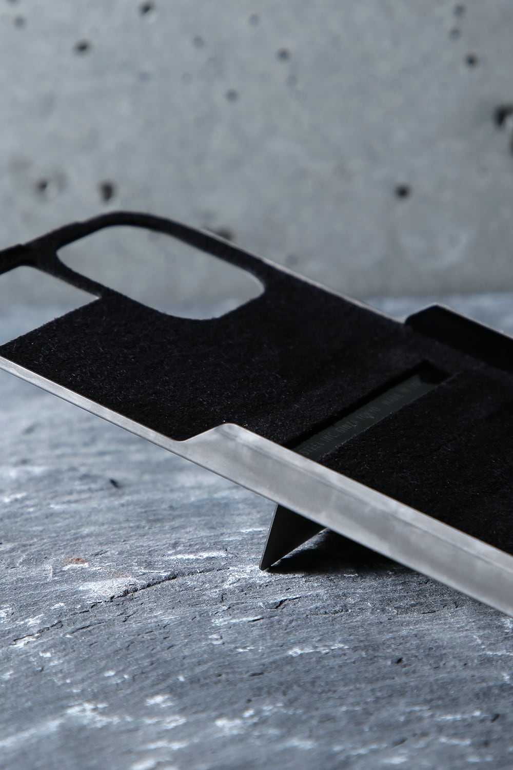 FLAP iPhone11pro Case Holder + Stand - WHITE POUDER COAT