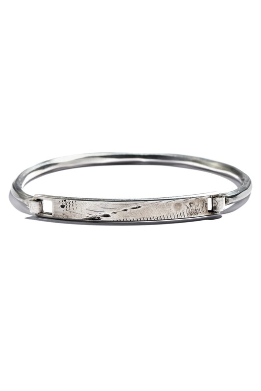 Closure Tag Tool Traces Bracelet