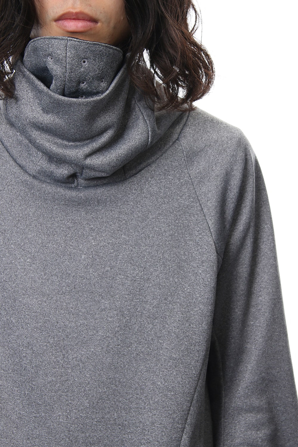 COVERED NECK L/S