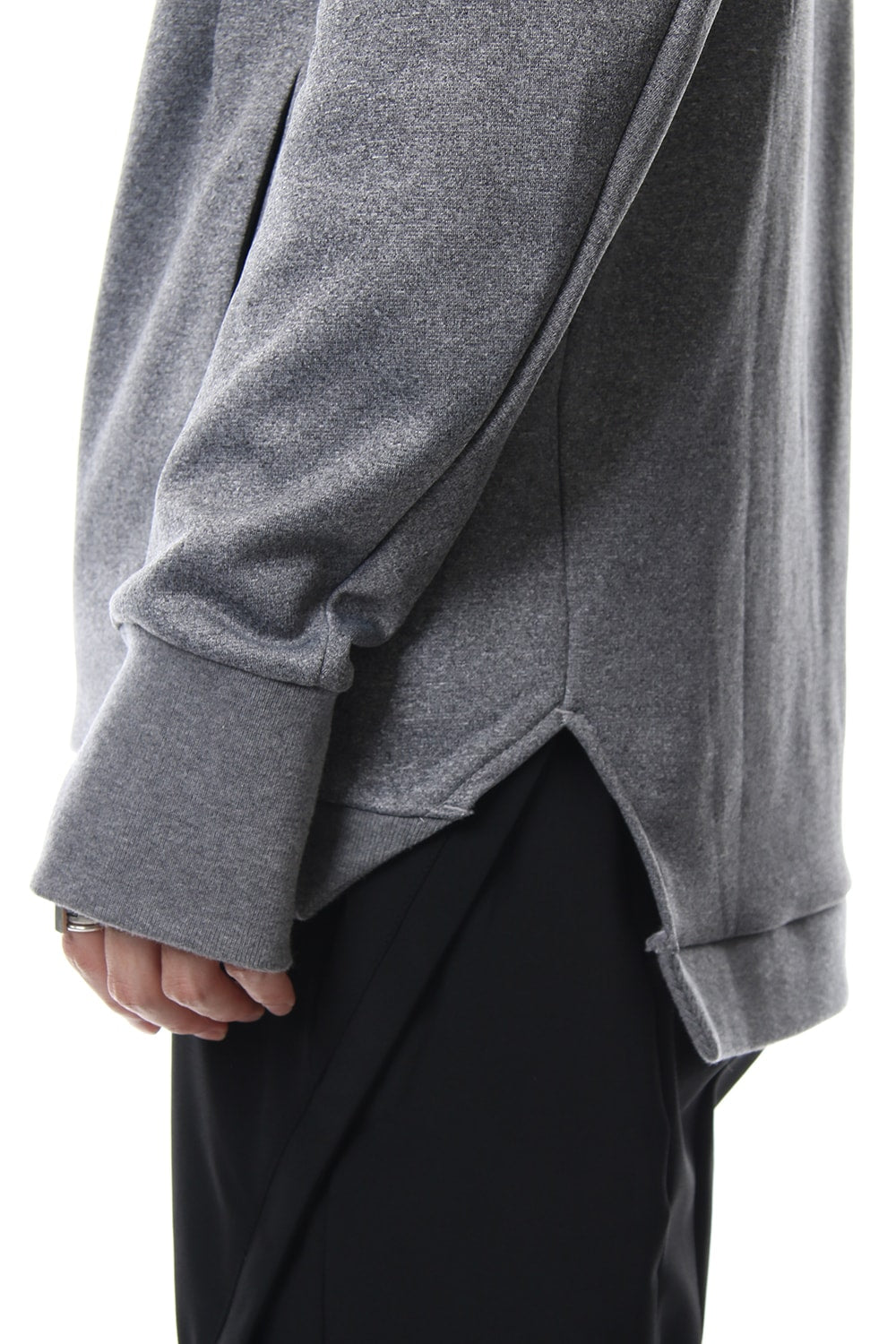 COVERED NECK L/S