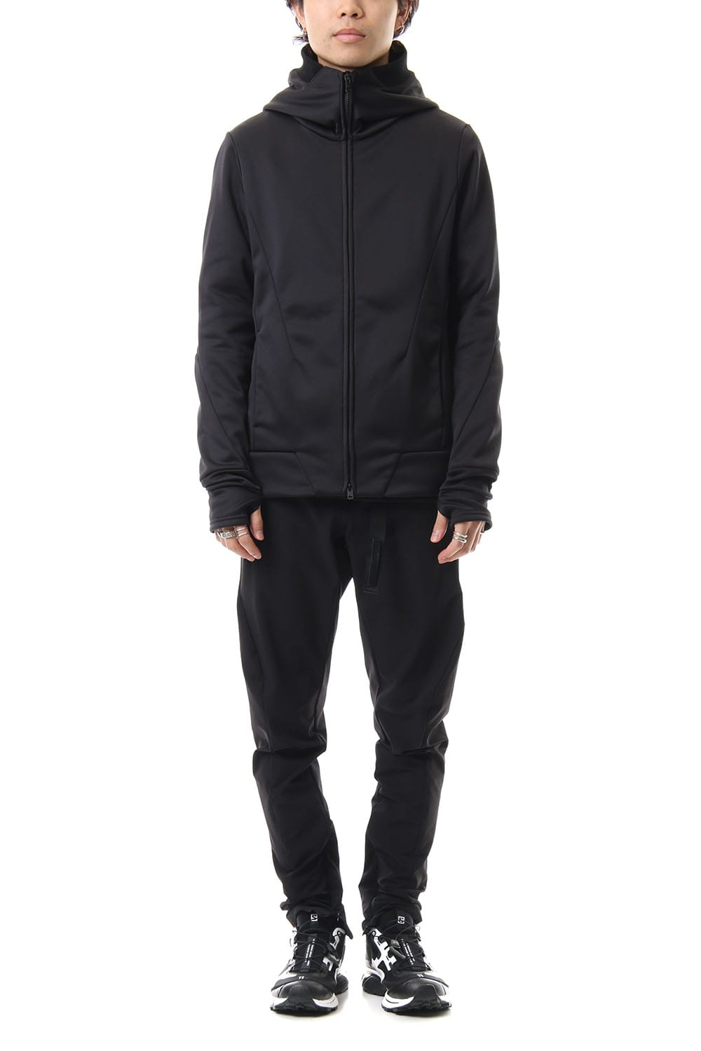 ZIP UP VACUUM NECK PARKA BLACK