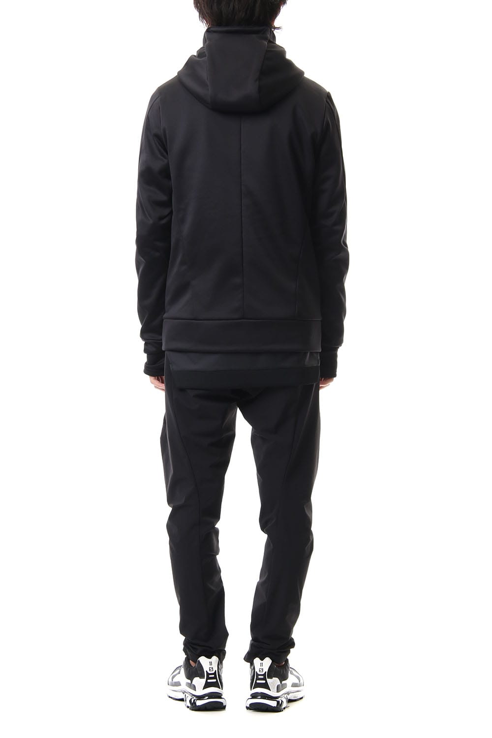 ZIP UP VACUUM NECK PARKA BLACK