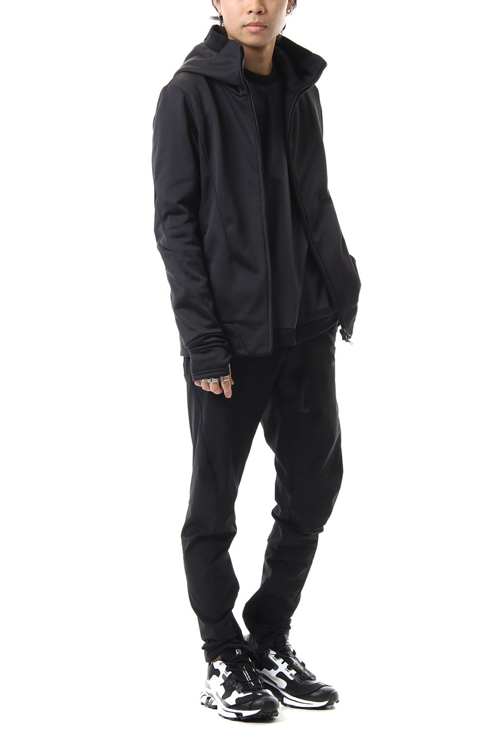 ZIP UP VACUUM NECK PARKA BLACK