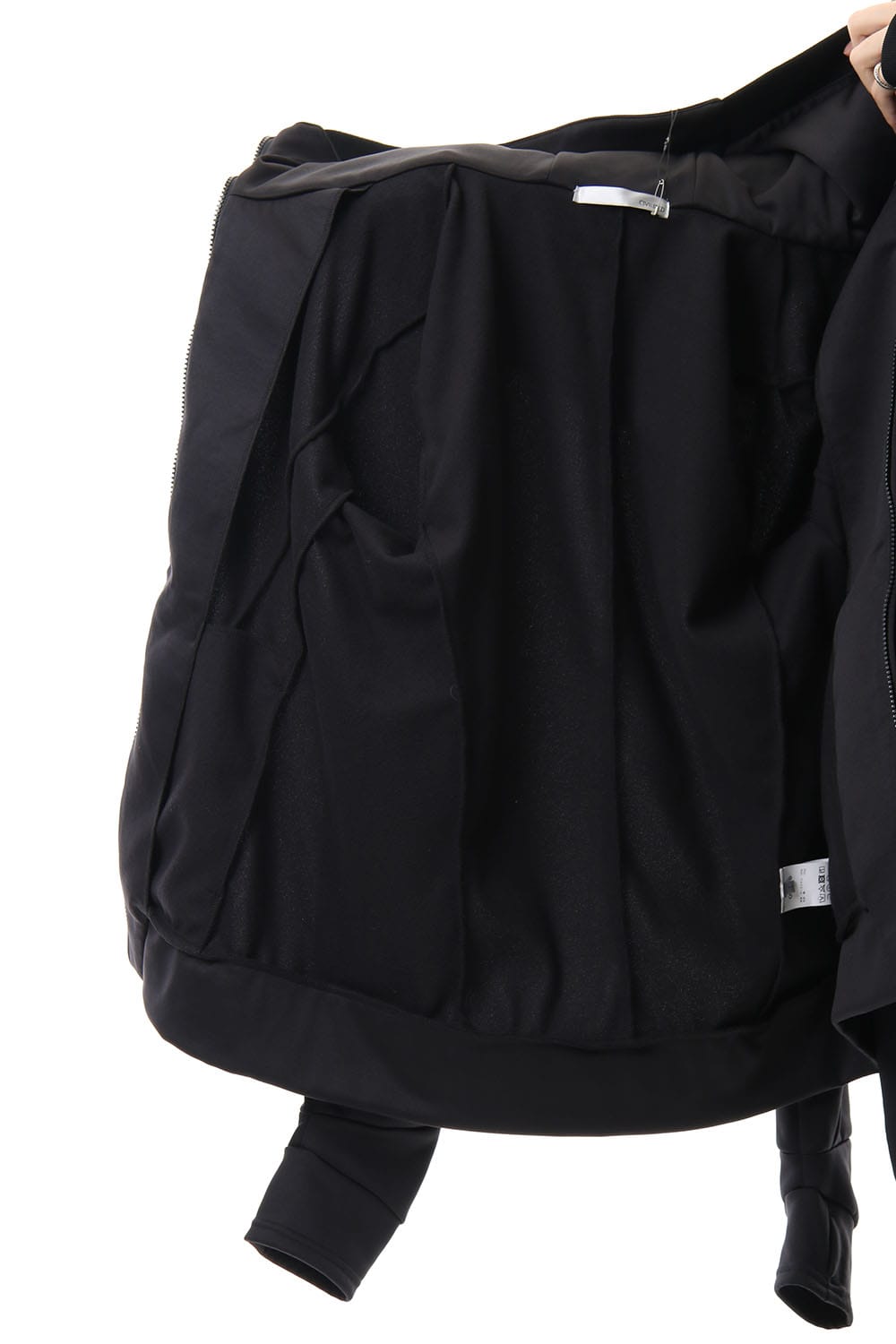 ZIP UP VACUUM NECK PARKA BLACK