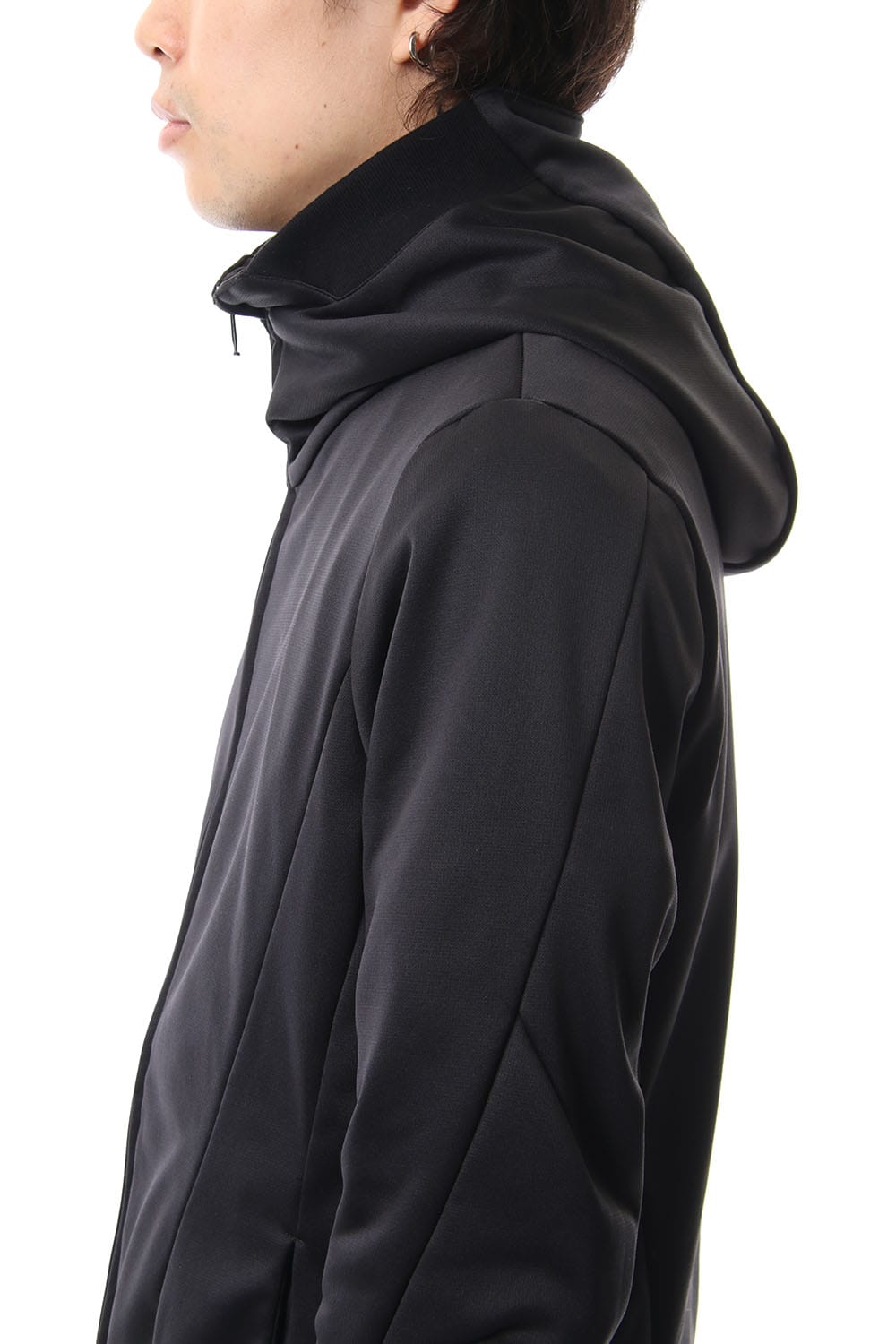 ZIP UP VACUUM NECK PARKA BLACK