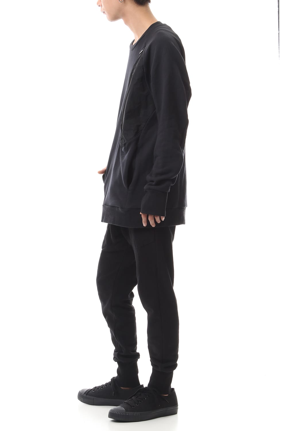 SURVIVAL CREW NECK TOP BLACK