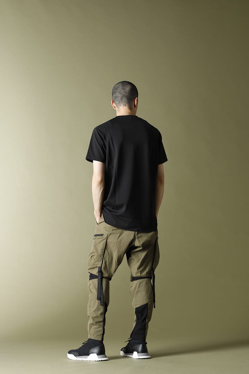 クルーネック ラグランS/S Black