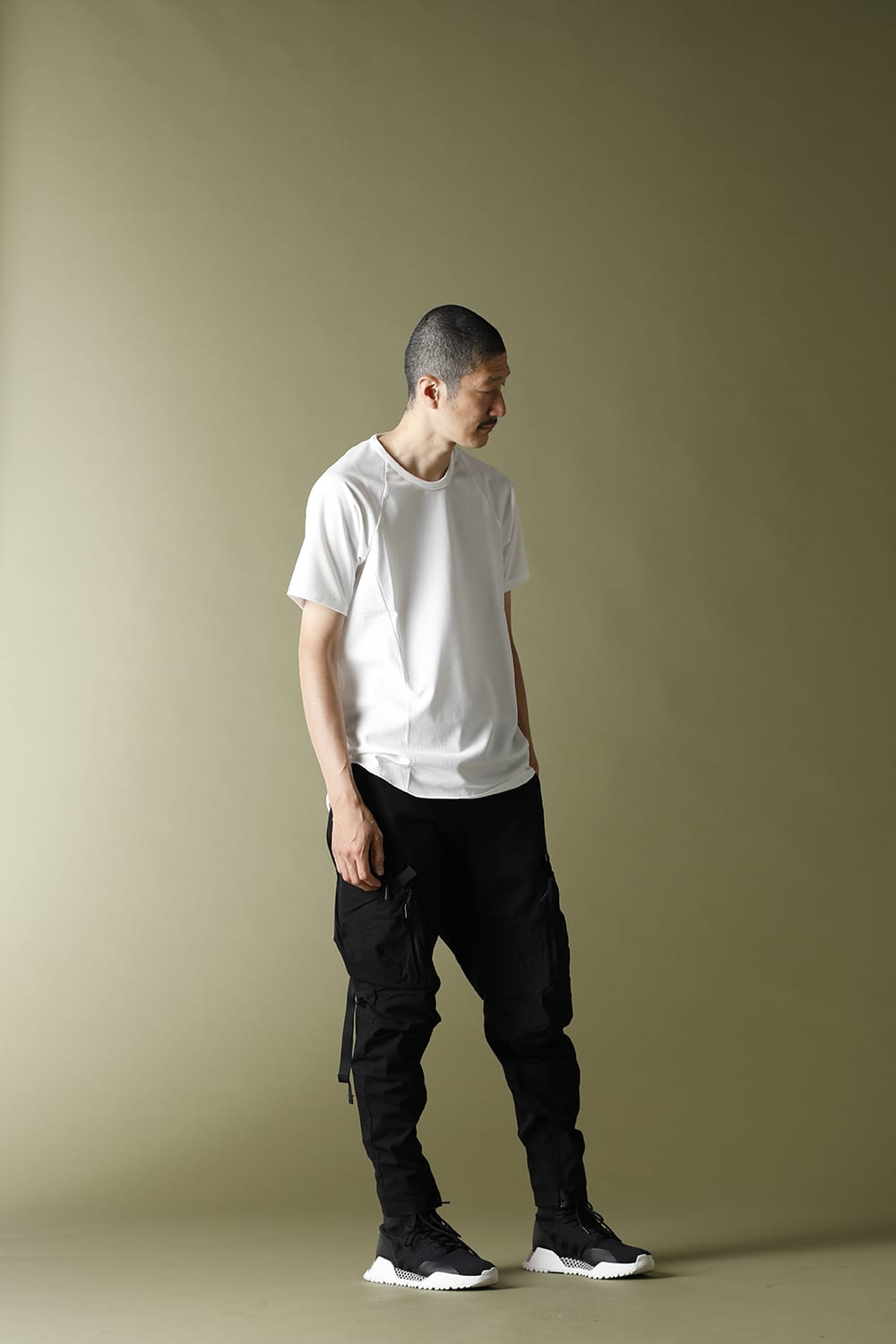 クルーネック ラグランS/S White