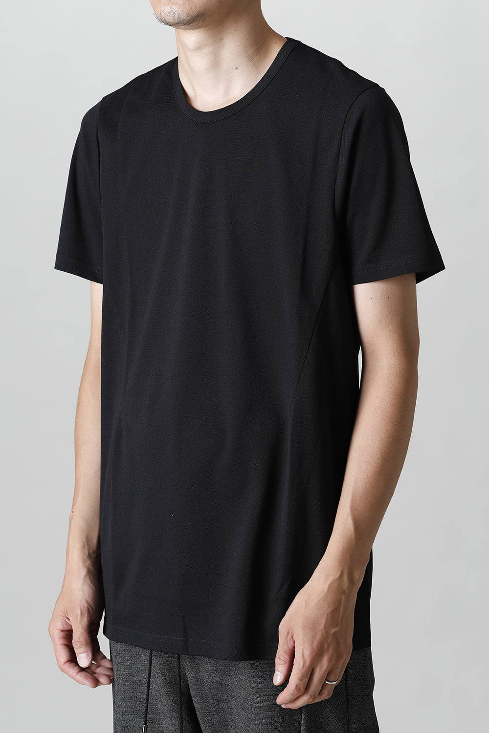 Crew Neck Sidevents S/S Black