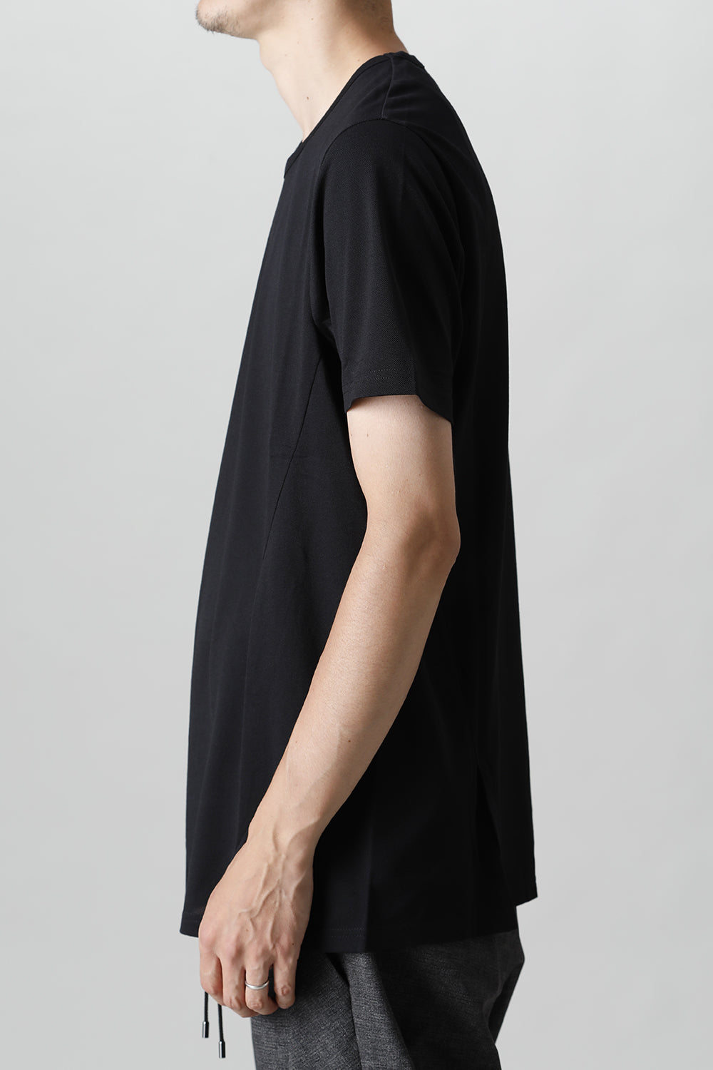 クルーネック サイドベンツS/S Black