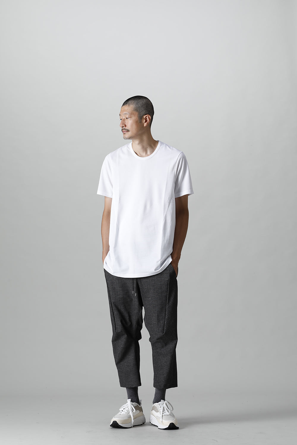 クルーネック サイドベンツS/S White