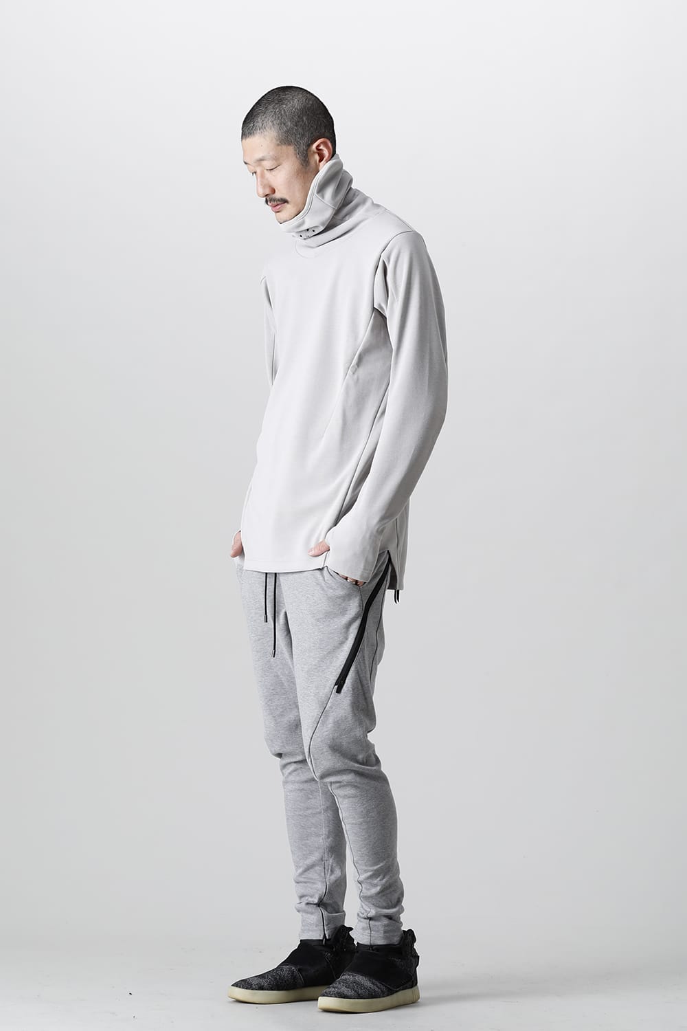 Balaclava Neck LS Gray