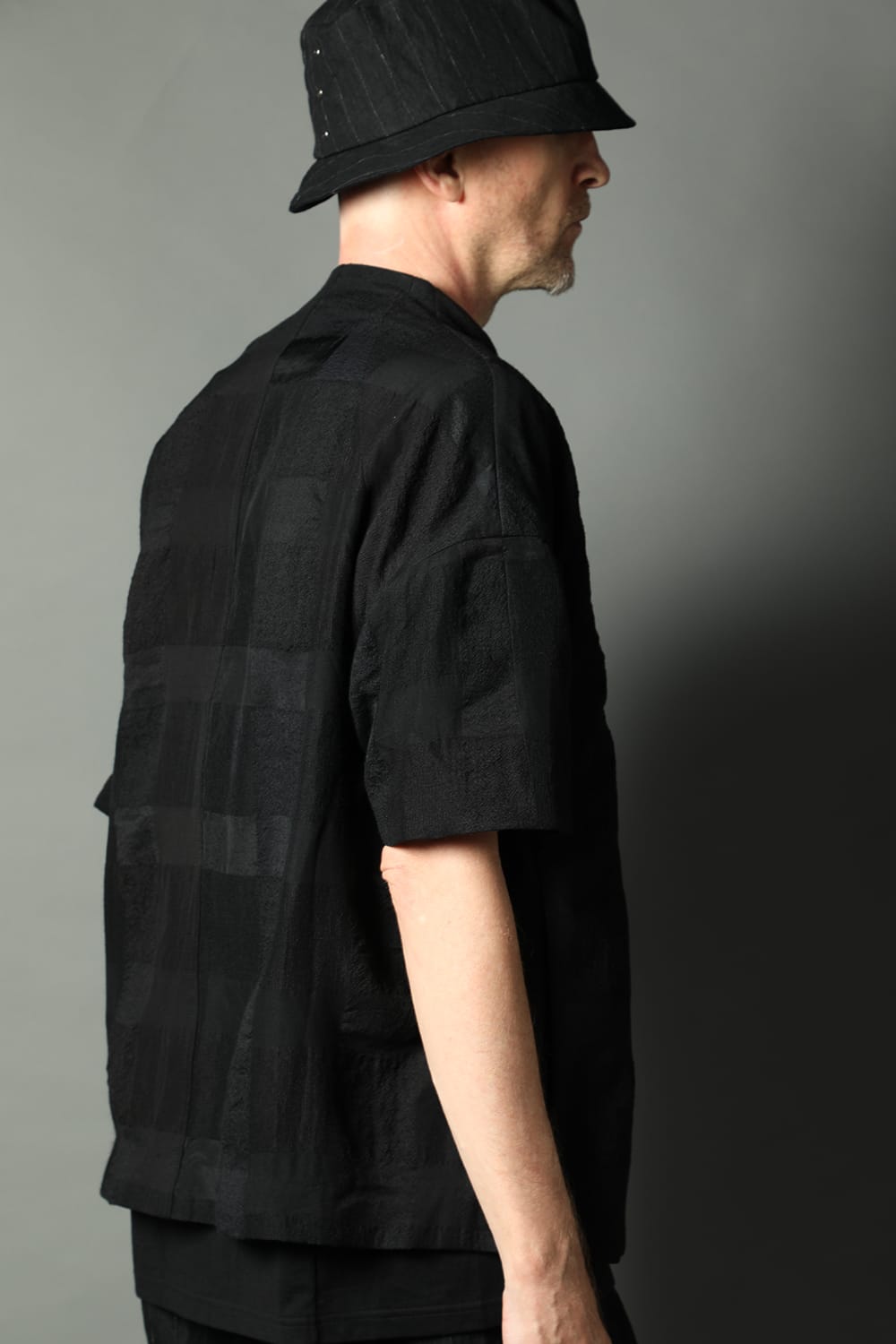 Short sleeve jacket block check jacquard