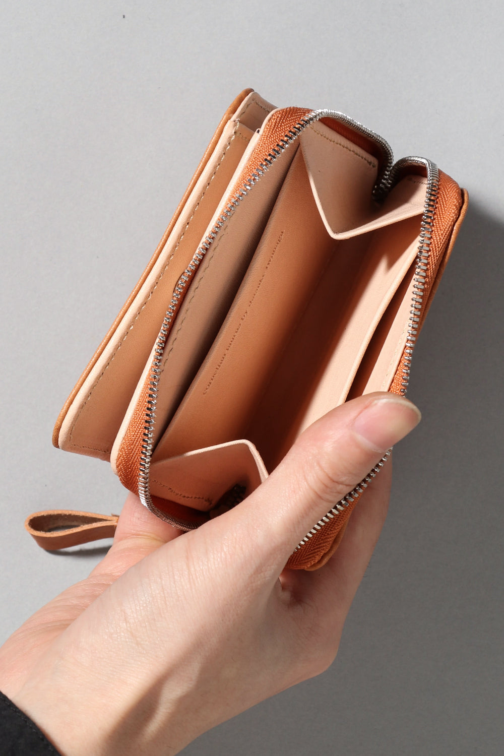 Tower half Wallet - Cow mineral  N.Brown