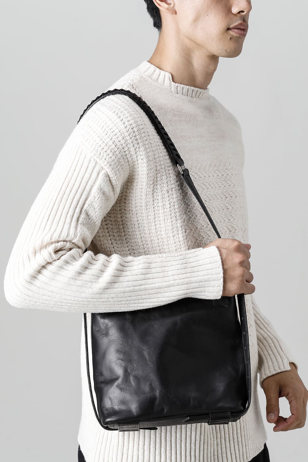 Parallel Shoulder S H.Cow