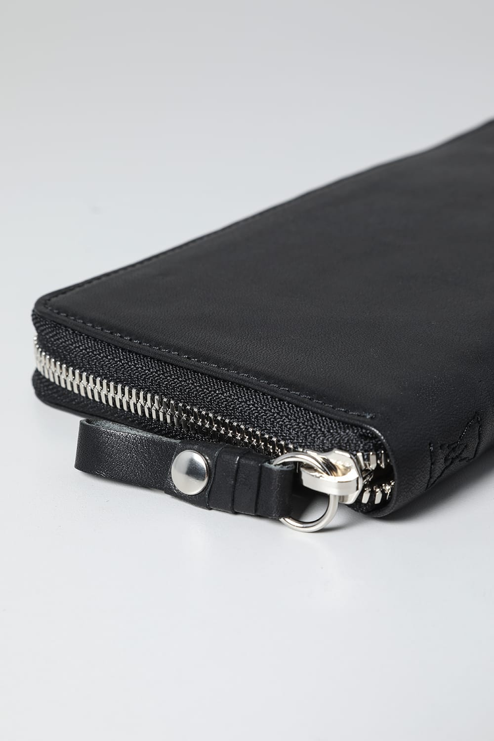 2door wallet Cow mineral