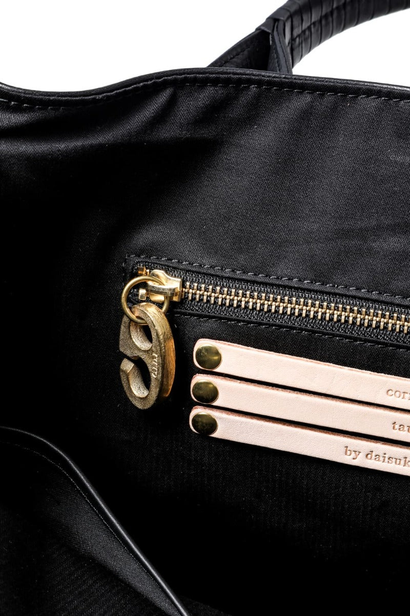 Key Hole Boston Cow Mineral