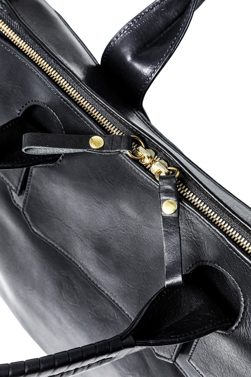 Key hole MID Cow Mineral Black