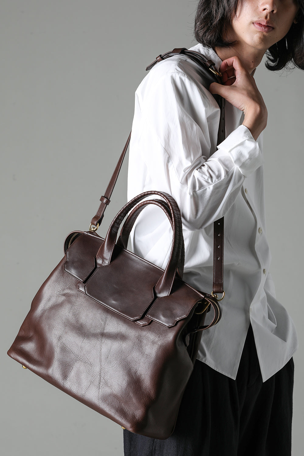 key hole boston MID Brown