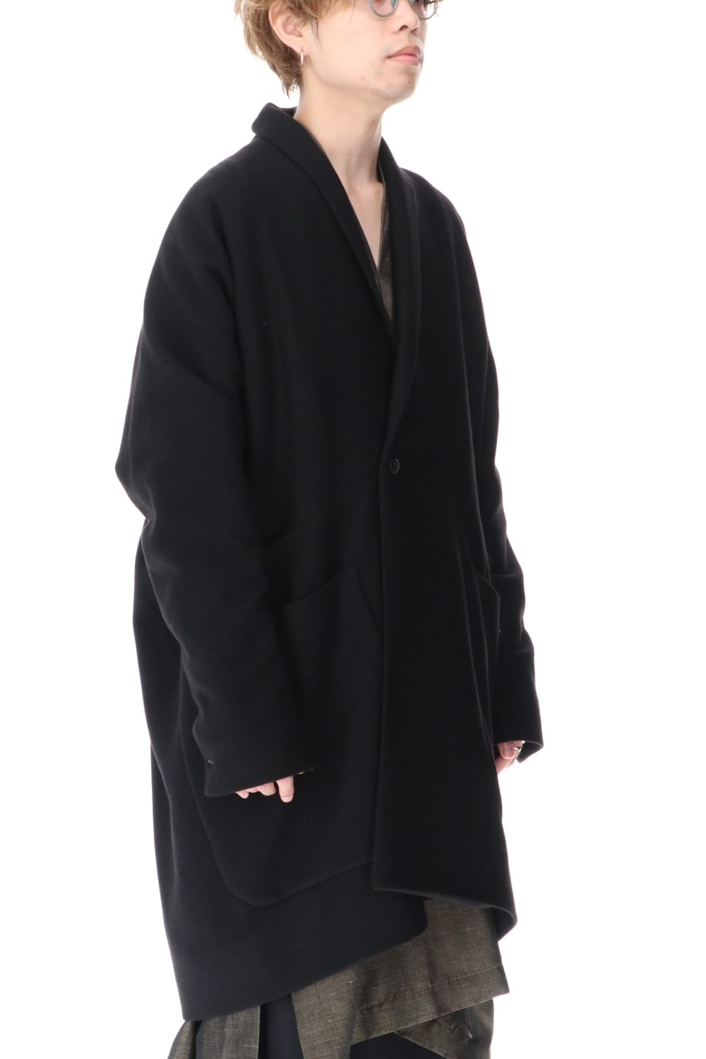 AINU Collar Coat Black Yak Wool