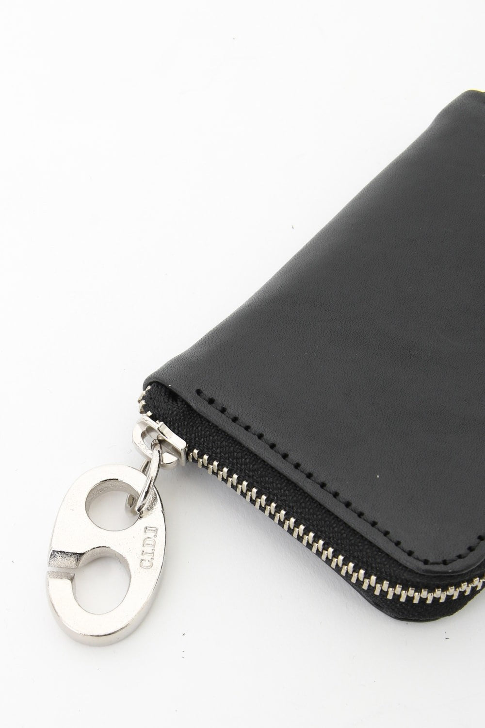 Hone Coin Case Oil Shrink