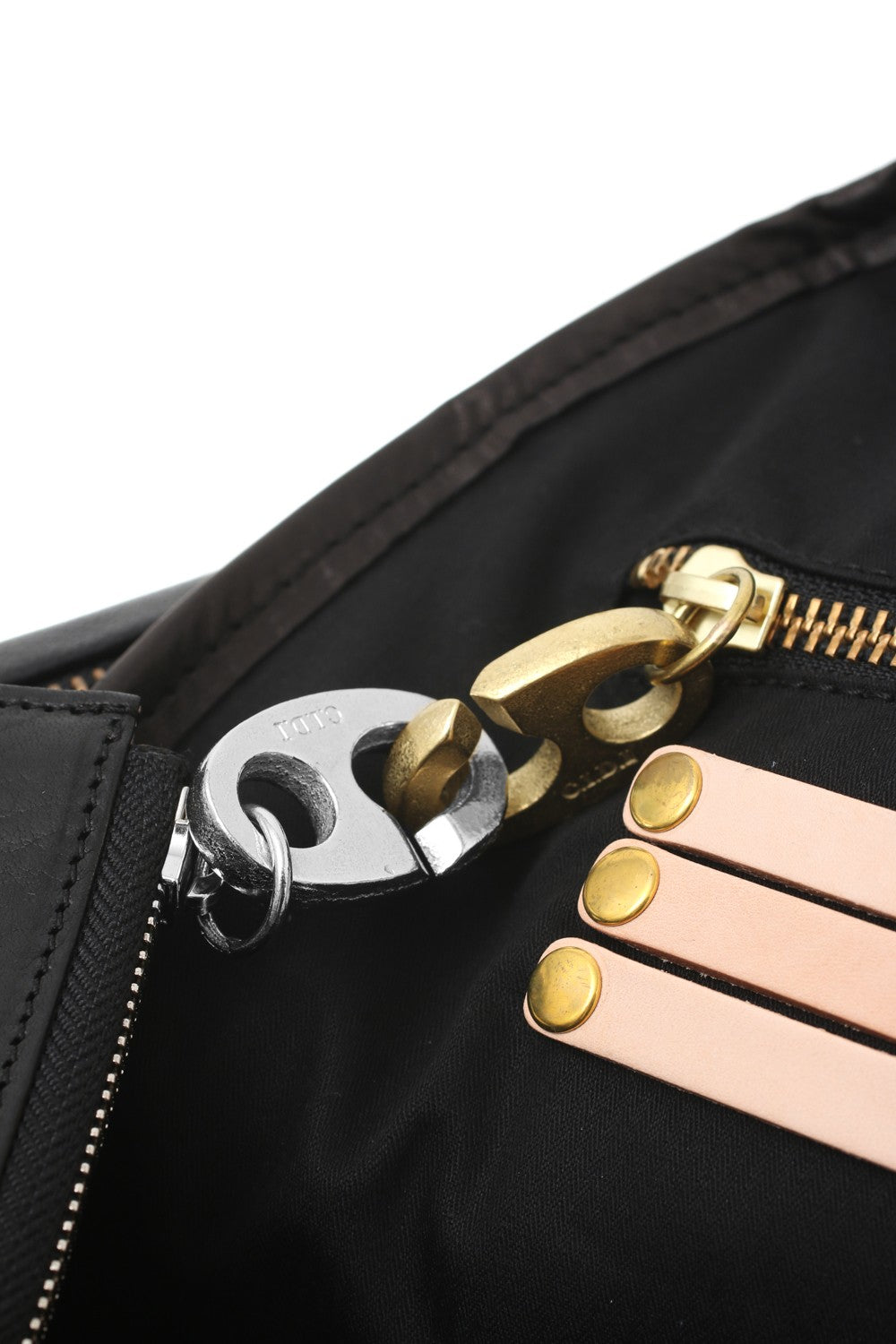 basilica tote NEJIRI