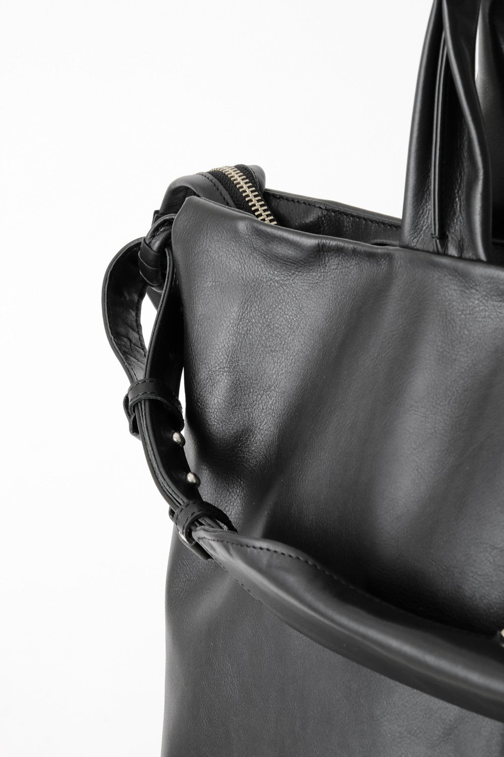 Veil Handle Mid Bag - Steer Oil