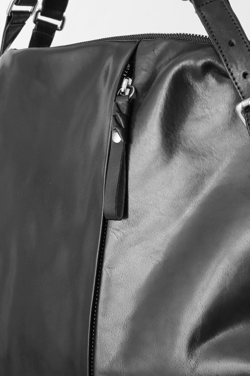 Long Stone Cow Mineral - Black