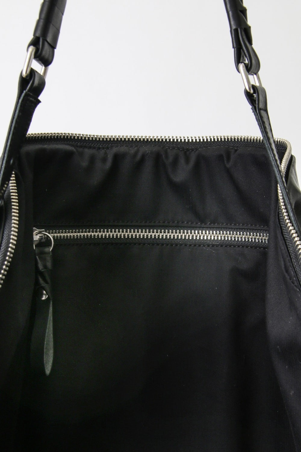 Long Stone Cow Mineral - Black