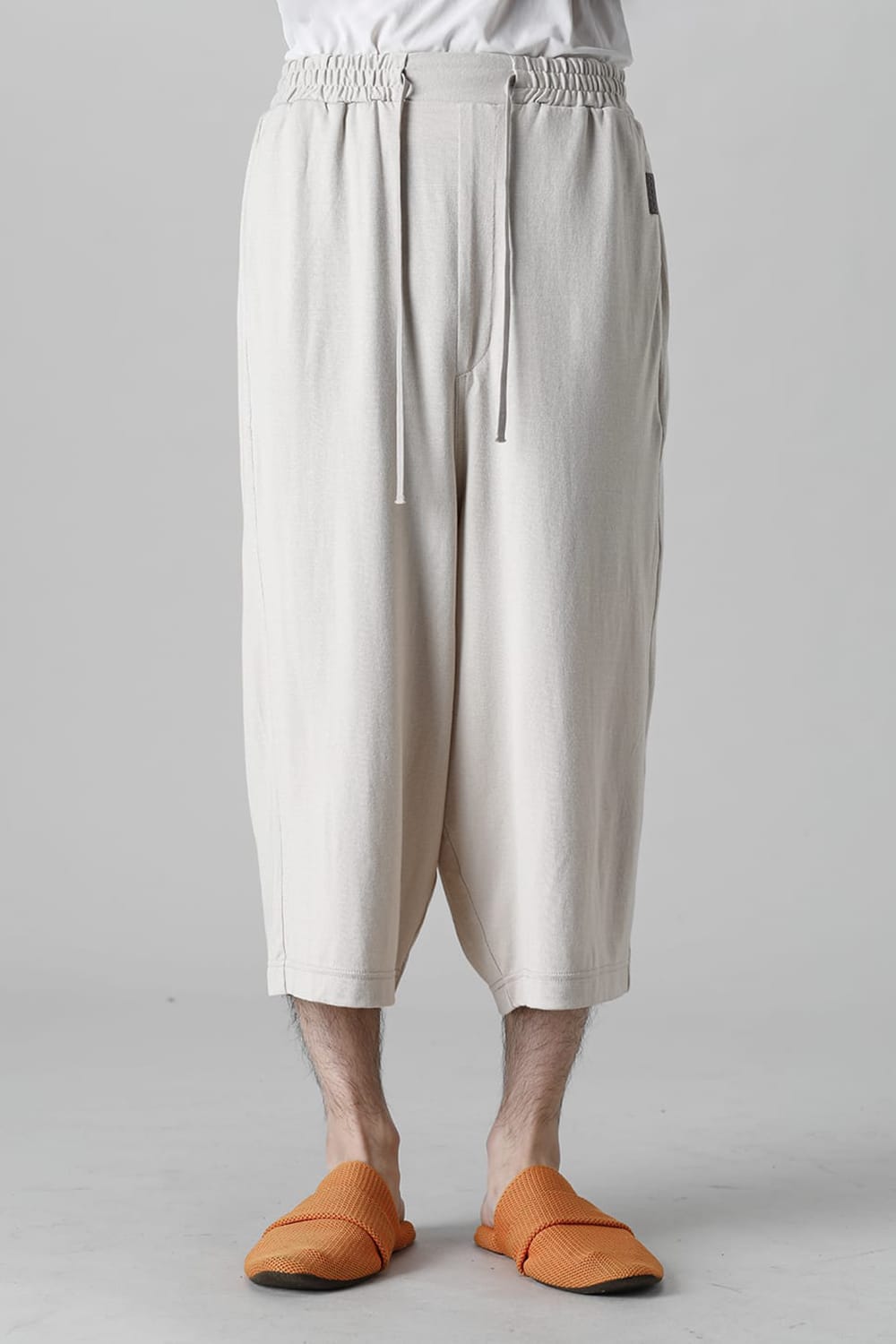 Cropped Pants White Gray