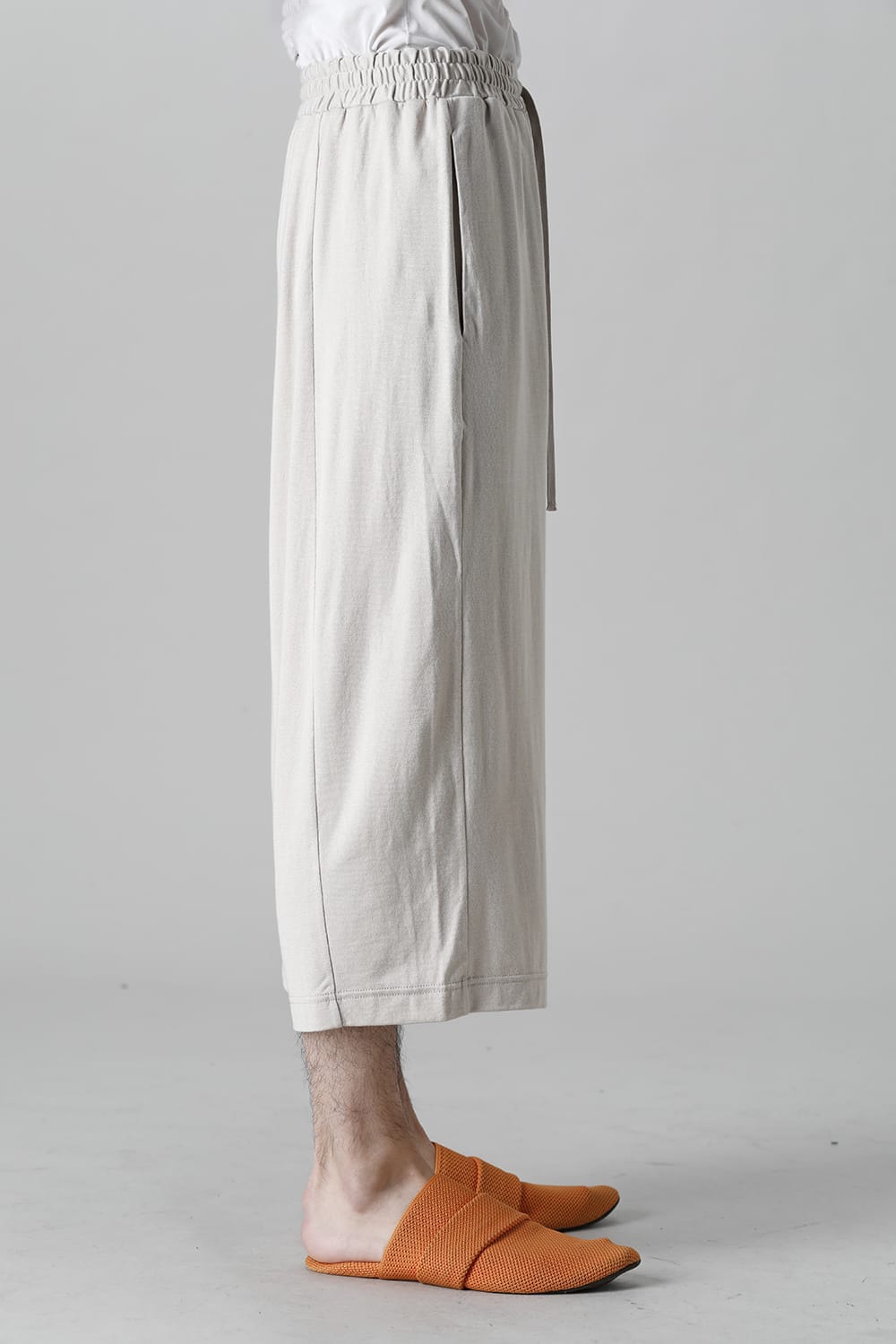 Cropped Pants White Gray