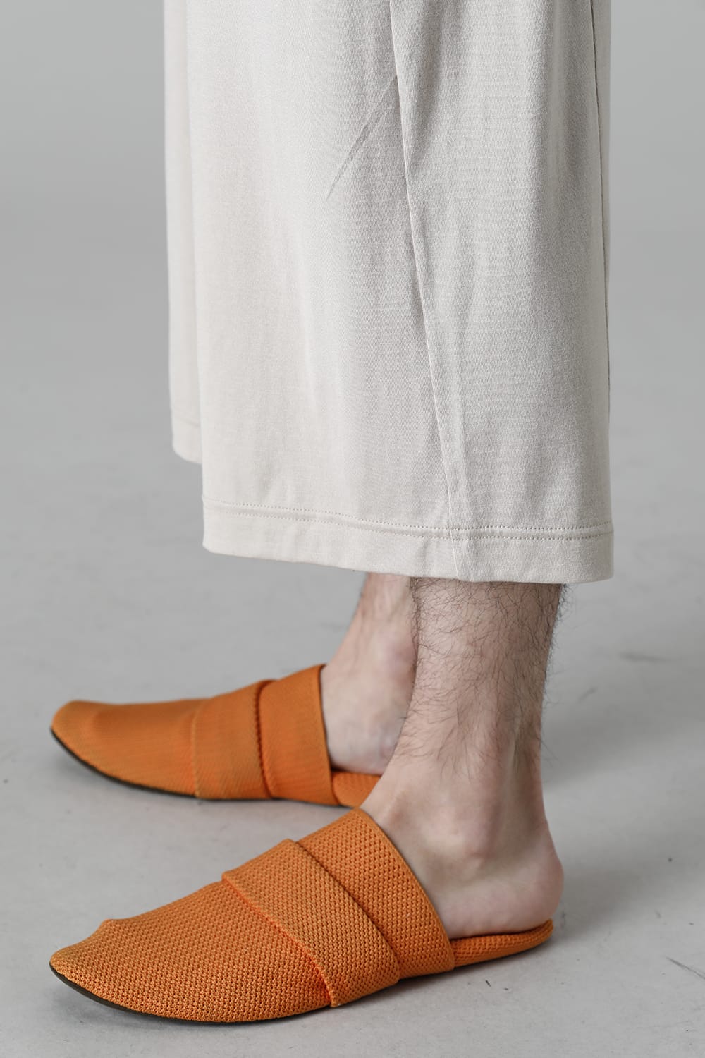 Cropped Pants White Gray